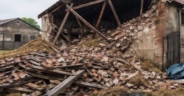Crollo di fabbricati rurali a Reggio e Brescello a causa del maltempo