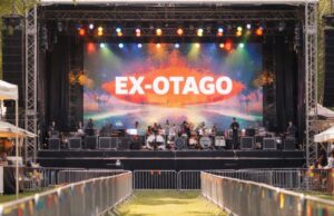 Gli ex-Otago in concerto alla Festa di Reggio per il decennale di “Marassi” Gli ex-Otago in concerto alla Festa di Reggio per il decennale di "Marassi"