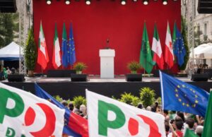 Presidio a Bologna per Fakir: il Pd emiliano presente in piazza Presidio a Bologna per Fakir: il Pd emiliano presente in piazza