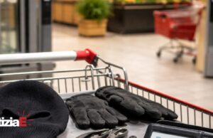 Furto in supermercato a San Polo d’Enza: 32enne denunciato dopo aver lasciato i documenti Furto in supermercato a San Polo d'Enza: 32enne denunciato dopo aver lasciato i documenti