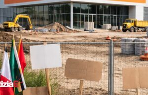Archiviata la denuncia di Conad contro Ugo Pellini e altri otto manifestanti Archiviata la denuncia di Conad contro Ugo Pellini e altri otto manifestanti